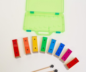 Bunte Resonatoren im Koffer