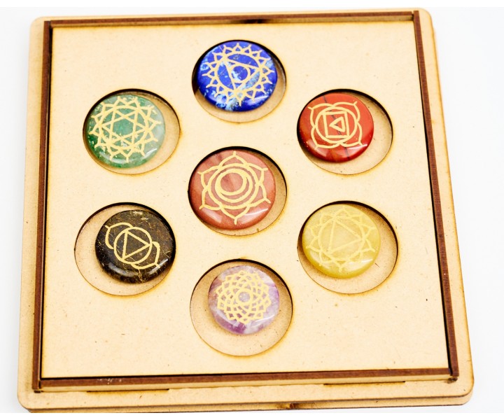 Chakra-Steinset im Buddha-Box