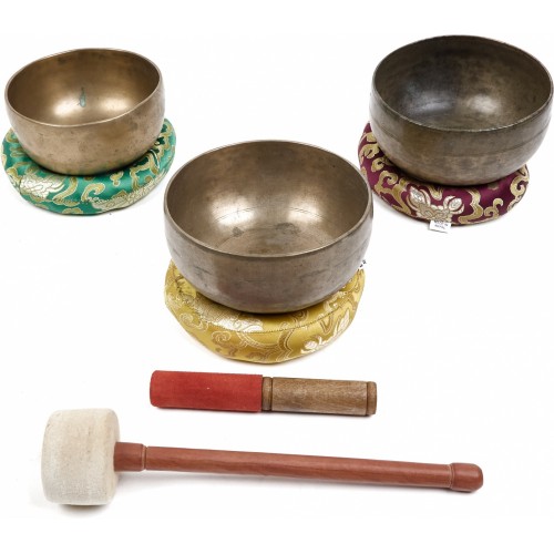 Set aus alten Himalaya-Klangschalen ST 1/3 „Mystischer Glanz“