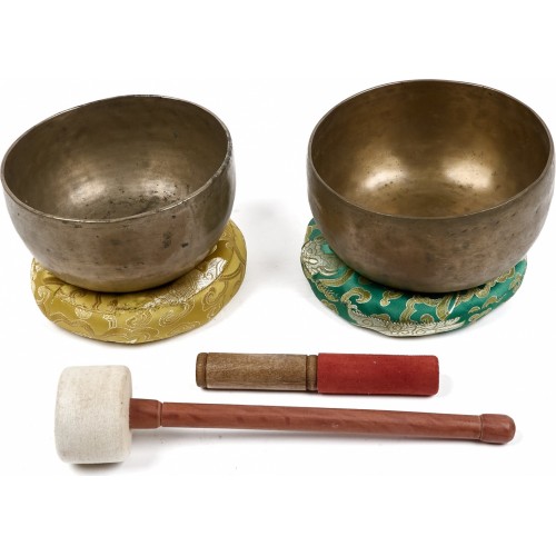 Set aus alten Himalaya-Klangschalen ST 4/2 „Neue Horizonte“