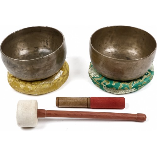 Set aus alten Himalaya-Klangschalen ST 8/2 „Neue Horizonte“