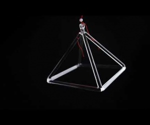 Kristallpyramide 20 cm